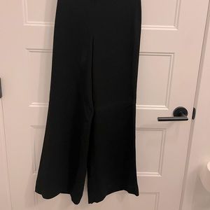Brand new Theory wide leg pants with tag